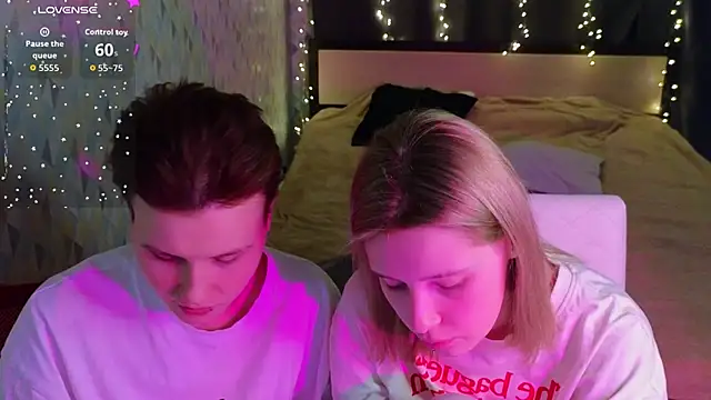 دردشة Girls_Fingers الجنسية المباشرة