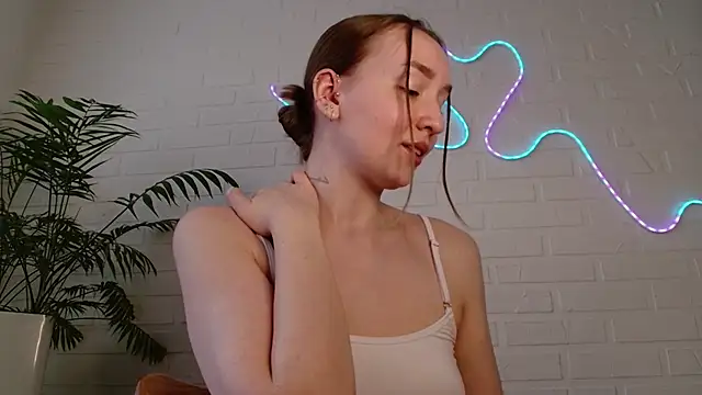 WhitePrincessLunaのライブXXXチャット