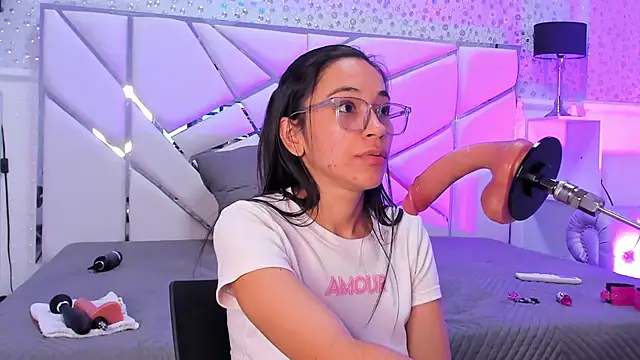 GabbieSkinnyのライブXXXチャット