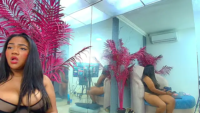 دردشة EmmaLebrun الجنسية المباشرة