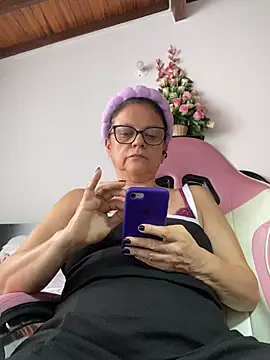 Czat XXX na żywo – Sharongirl07