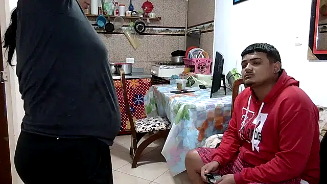 Chat XXX en directo de Boycuriousxxx