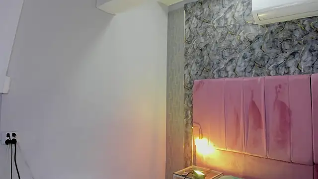 Chat +18 de aliccecooper ao vivo