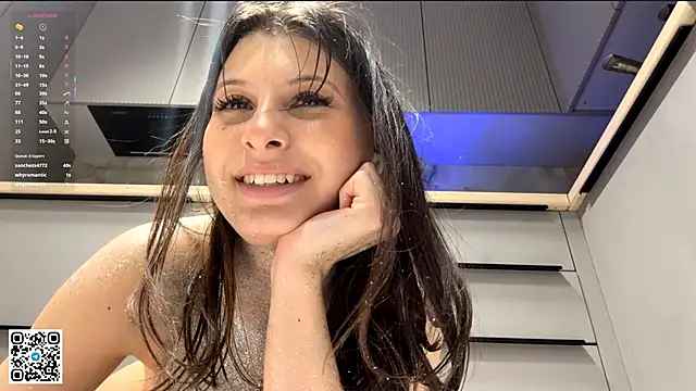 LouiseChavez's Live XXX Chat