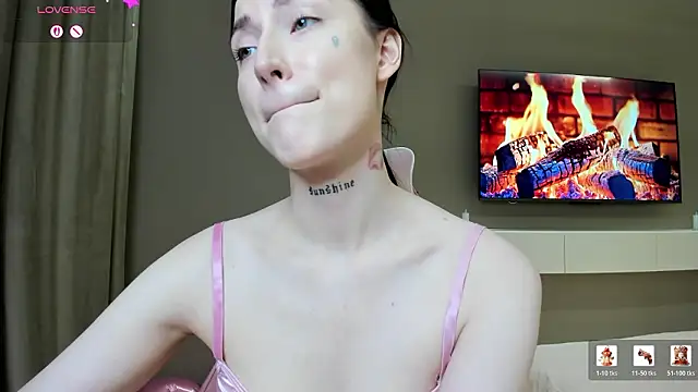 Czat XXX na żywo – JenniferQueen11