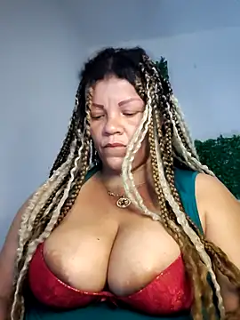 Eva_Luxei Chat XXX in diretta