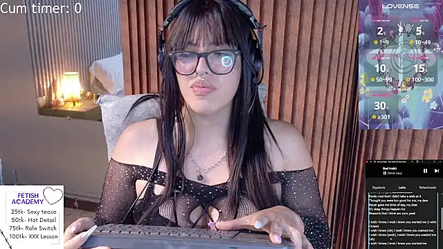 XXX chat uživo modela Eli666uwu