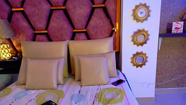 Leslie_Bussh_: онлайн-секс-чат