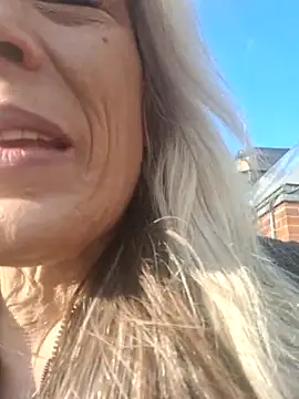 Fantasie-Hot-Sarah 现场XXX聊天