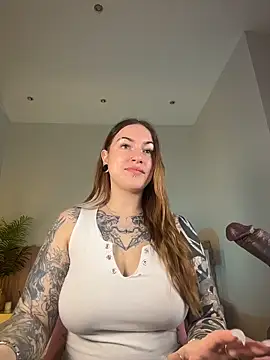 Tattitude_ – Live XXX-chat