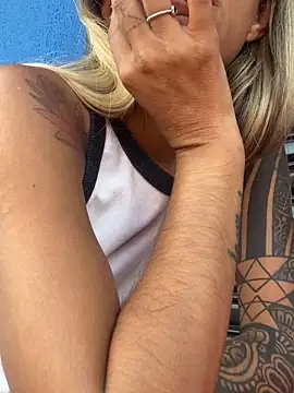 Chat +18 de sabrinaneves ao vivo