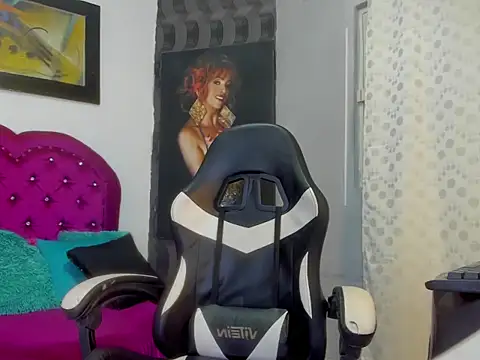 Chatroom XXX en direct de Ciara_HotTs