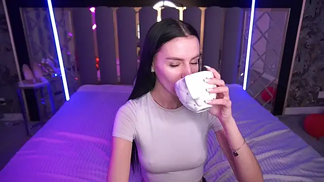 Czat XXX na żywo – Snow_WhiteeeX