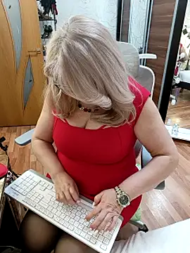 Chatroom XXX en direct de AvrilMillers