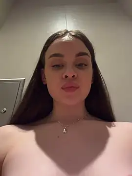 دردشة KristiRich الجنسية المباشرة