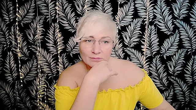 Olivia_playful Chat XXX live