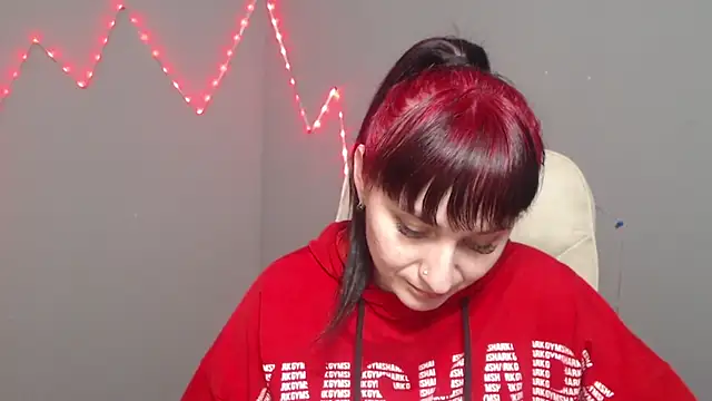 NinaFlawlees 웹캠 쇼