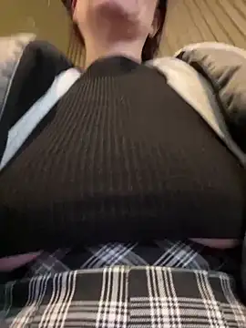 Chatroom XXX en direct de NataKitten