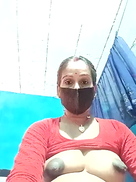 Nandani-758 webcam show