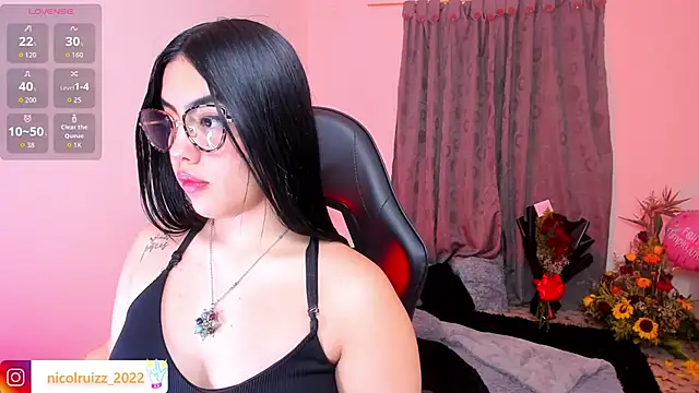 Chat XXX Live Nicolle_Ruizz