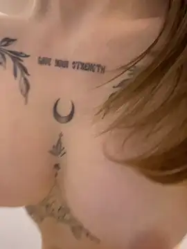 StreetSquirt – Live XXX-chat