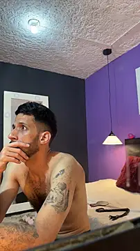 Karim_mansur Pertunjukan Webcam