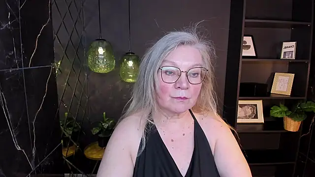 NataliMellow Webcam Show