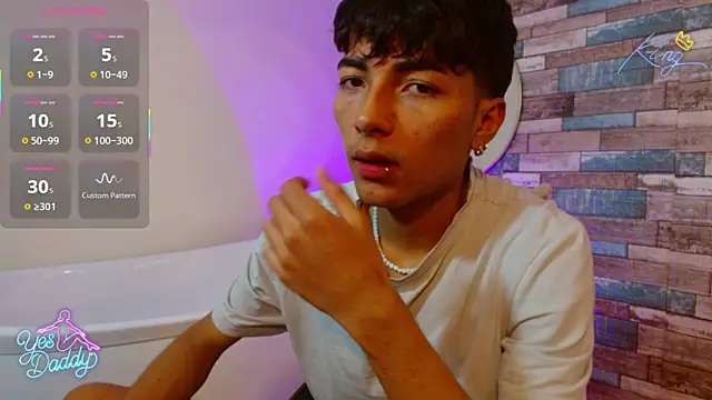 Živý XXX chat osamu_tay