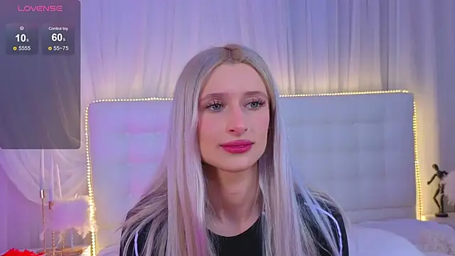 Monica_Leen live XXX chat