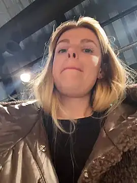 HarrietDart 라이브 XXX 채팅