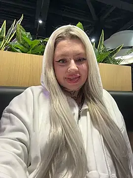 Chiibin Live XXX chat