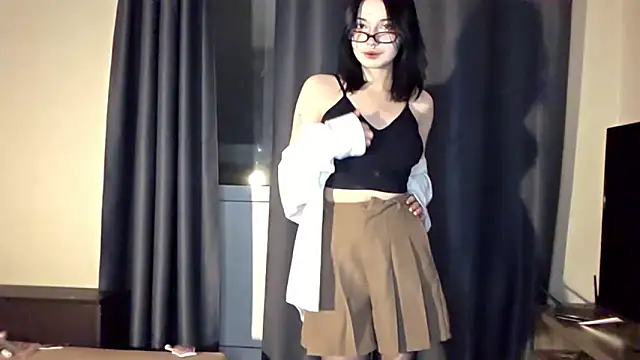 Show modela Goth_cute na web-kameri