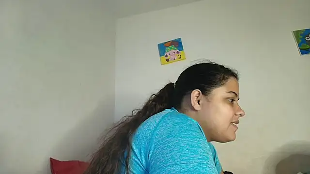 luisahot_9727's Live XXX Chat