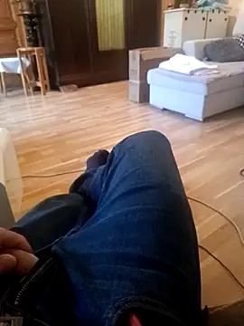 Czat XXX na żywo – kenzzzz