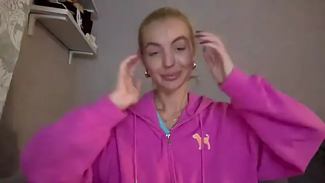 Онлайн чат XXX aestetick