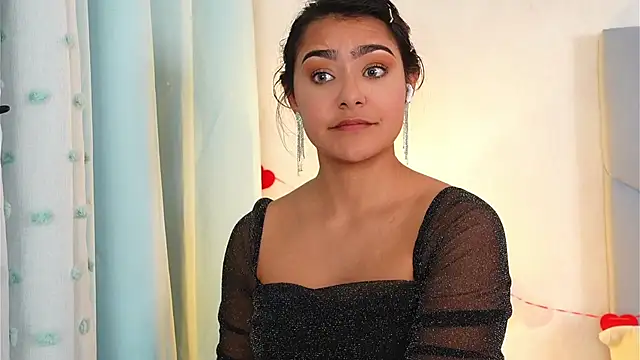 Chat XXX ao vivo de AshiaEkta1