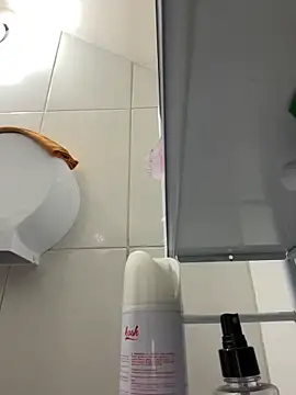 Miia_Jazmin Show Webcam