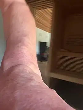 Misstakenhotn Live XXX chat