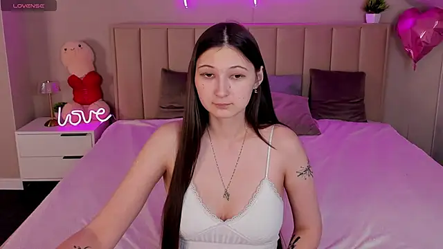 Ella_Burns Obrolan Langsung XXX