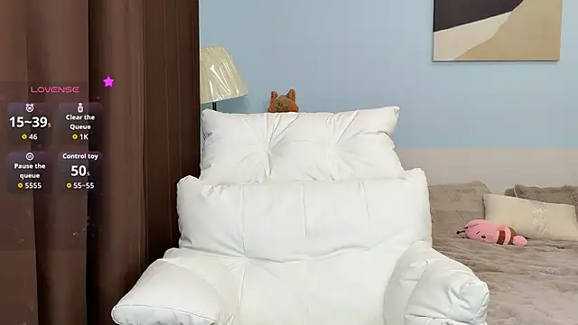 ViViennepp Adlı Modelin Canlı XXX Sohbeti