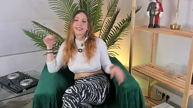 JacqulynVensel Adlı Modelin Canlı XXX Sohbeti