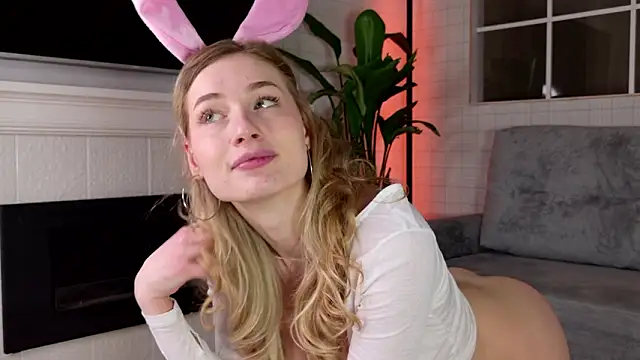 WelliCaren Adlı Modelin Canlı XXX Sohbeti