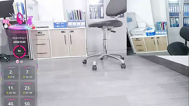 Saffron_10's Live XXX Chat