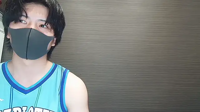 CHROME-kun925 élő XXX-chatje