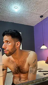 Karim_mansur webkamerás műsora