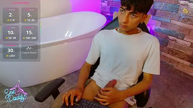 osamu_tay Webcam-Show