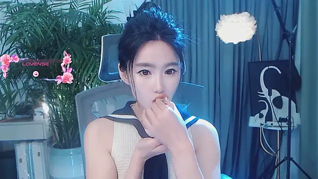 feifei-love's Live XXX Chat