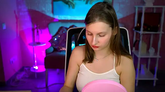 EllaHorton Chat XXX live