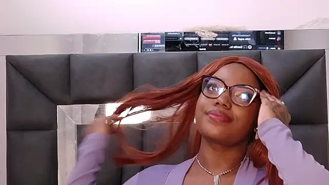 SheilaCoopers_: απευθείας συνομιλία ΧΧΧ