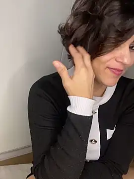 eva_luz লাইভ XXX চ্যাট